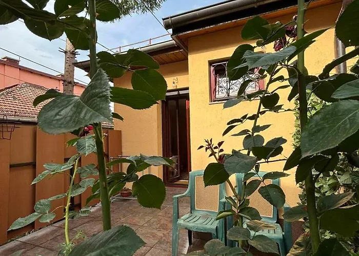 Heritage - Old Town - Private Garage *