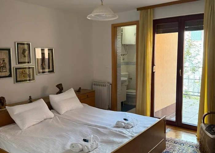 Heritage - Old Town - Private Garage * Sarajevo